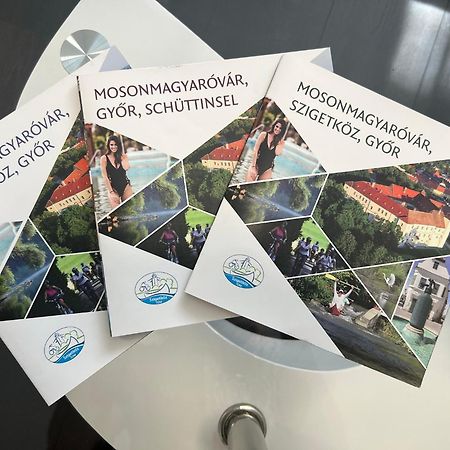 Star Street Home Mosonmagyaróvár المظهر الخارجي الصورة