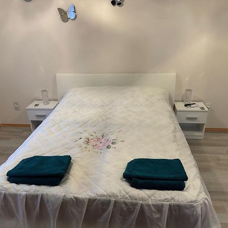 Star Street Home Mosonmagyaróvár المظهر الخارجي الصورة