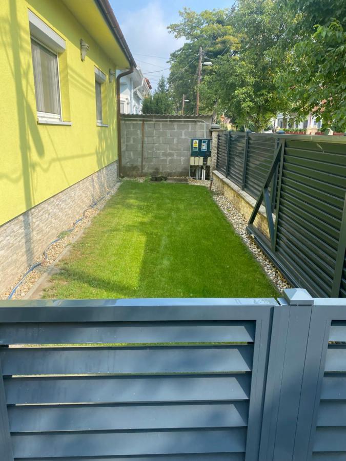 Star Street Home Mosonmagyaróvár المظهر الخارجي الصورة